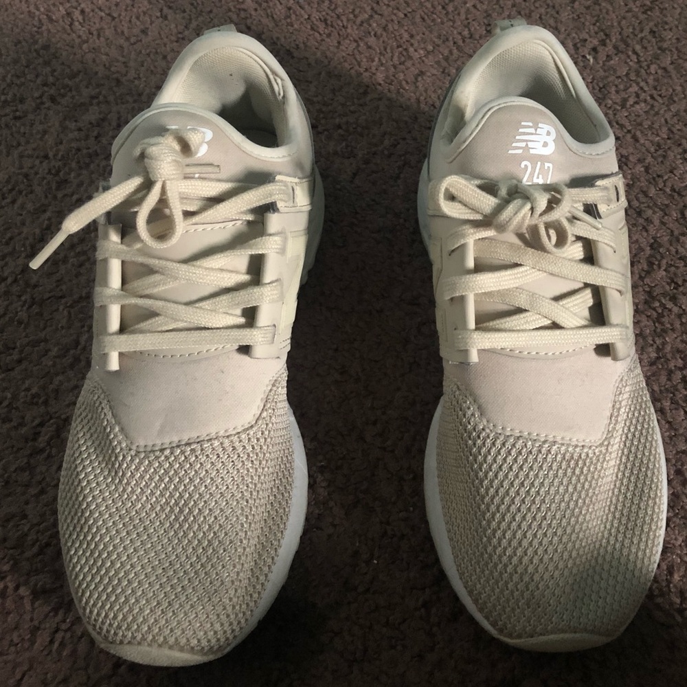 New Balance 247